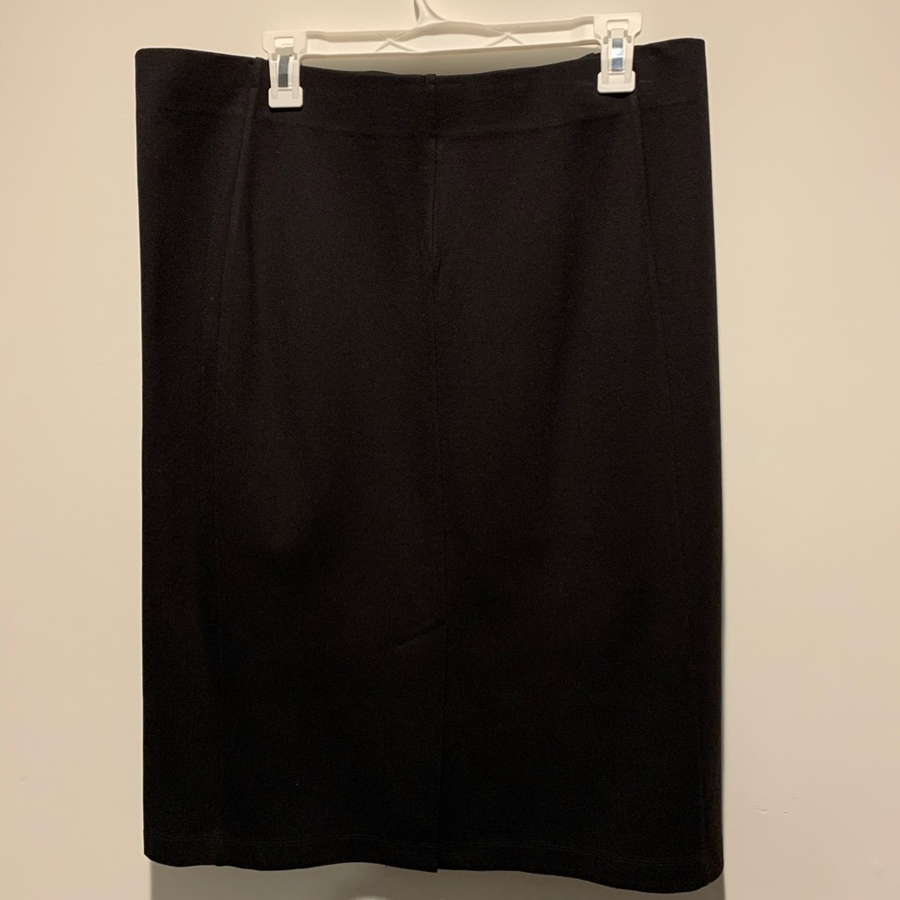 🦋Skirt - Picture 2 of 2